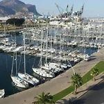 Daire Piazza Marina Palermo